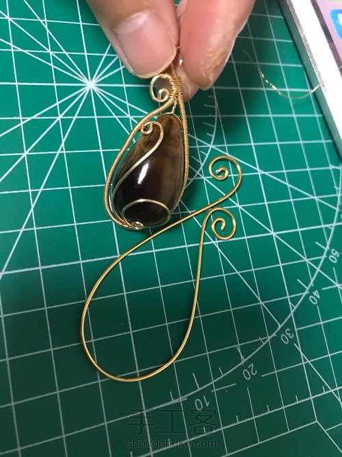 根珀大水滴绕线设计 第2步