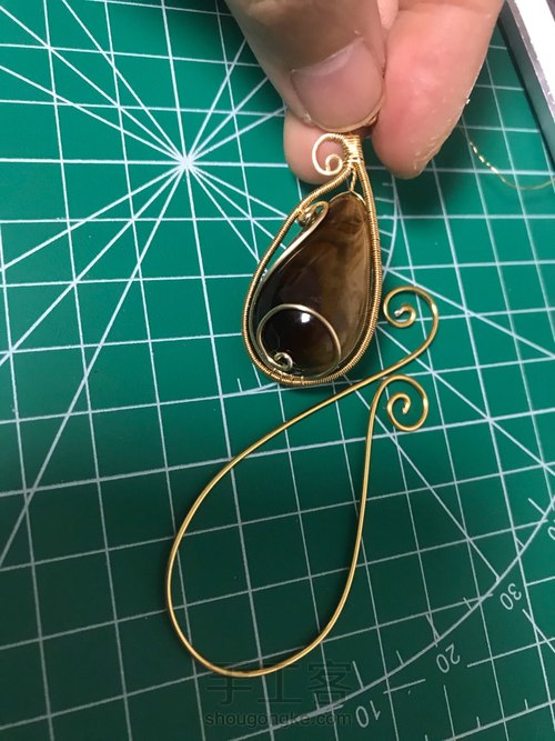 根珀大水滴绕线设计 第4步