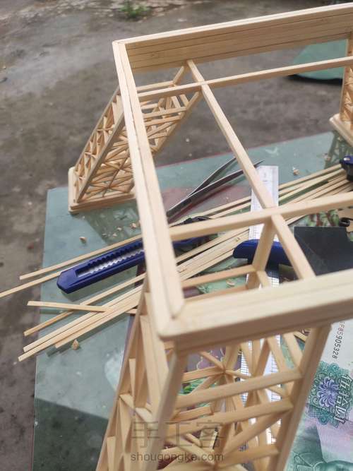 埃菲尔铁塔 第14步