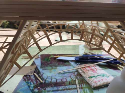 埃菲尔铁塔 第19步