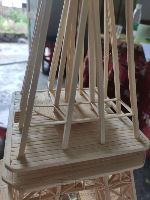 埃菲尔铁塔 第84步