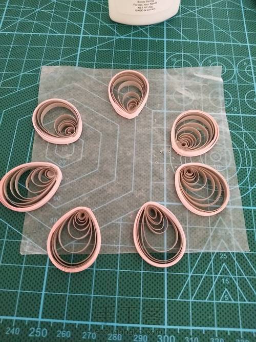 曼陀罗花团 第8步