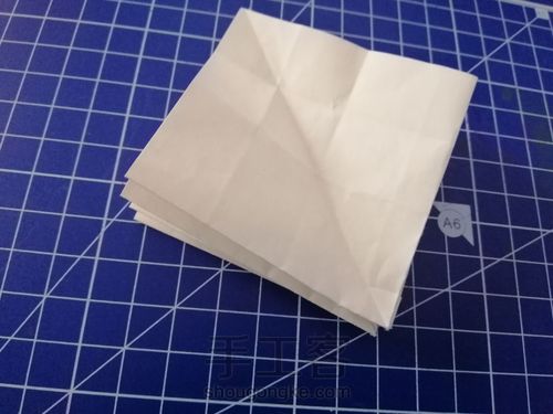 十字千纸鹤 第3步