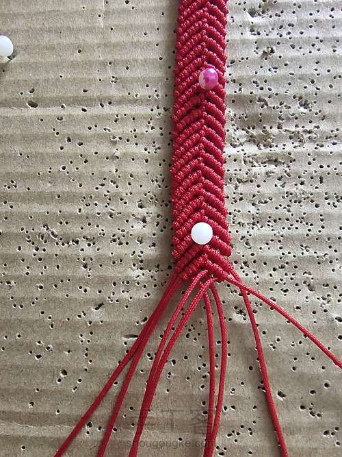 简约宽手绳 第9步