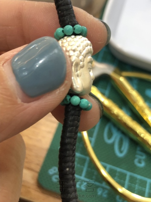 如何做珠子小线圈 第14步