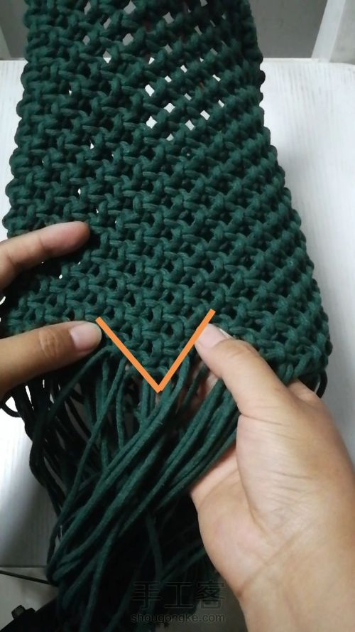 墨绿色手挽包 原创手工编织结绳艺术 第17步