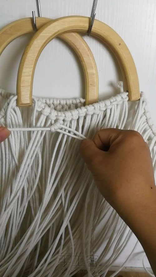手工编织教程 白色斜纹手提包 第14步