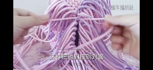 【铃儿香】手工编绳包包教程 小蜗牛编织社 原创设计编织包 第55步
