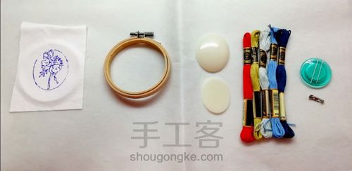 刺绣胸针 第1步