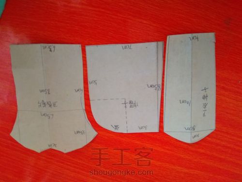 娃娃连帽卫衣 第1步