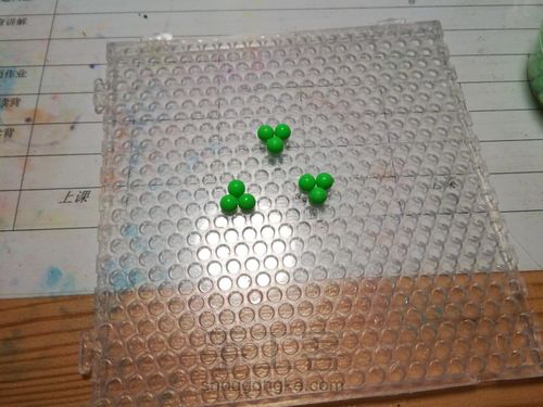 儿童塑料戒指 第4步