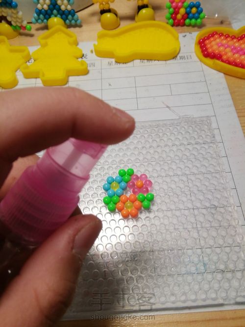 儿童塑料戒指 第6步