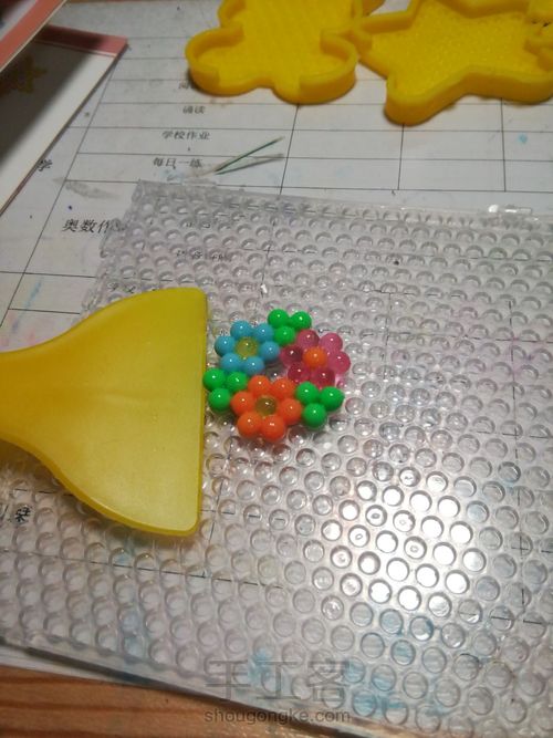 儿童塑料戒指 第8步