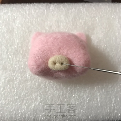 【新手教程】羊毛毡—可爱猪猪 第20步