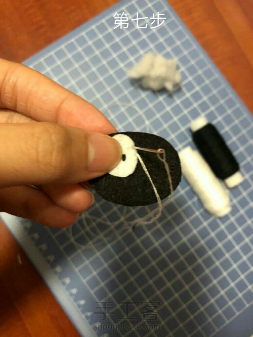 不织布灰尘精灵玩偶教程 第10步