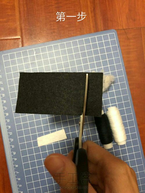 不织布灰尘精灵玩偶教程 第2步