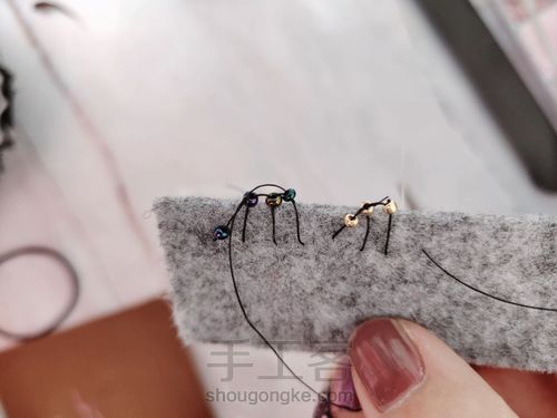 法式刺绣珠绣中常见的包边方法(一) 第11步