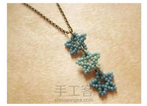 手工Diy基础教程🌟珠编五角星 第2步