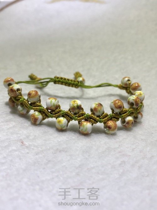 陶瓷珠手链 第5步