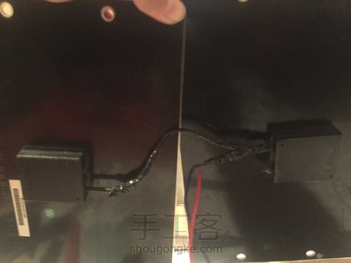 自造多功能太阳能充电器 旧物改造 第5步