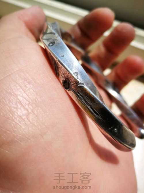 最简单的银饰做旧(虽然很丑,但是自己还是蛮喜欢的) 第4步