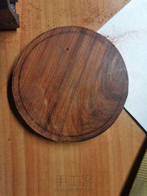 【原创】绿檀雕花梳妆镜 第4步