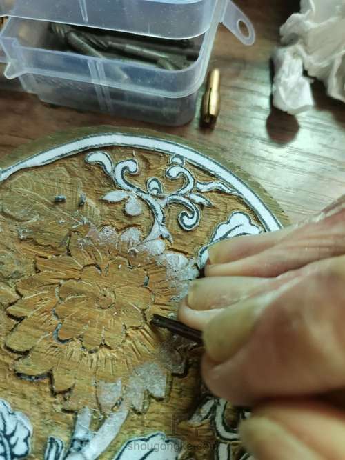 【原创】绿檀雕花梳妆镜 第12步