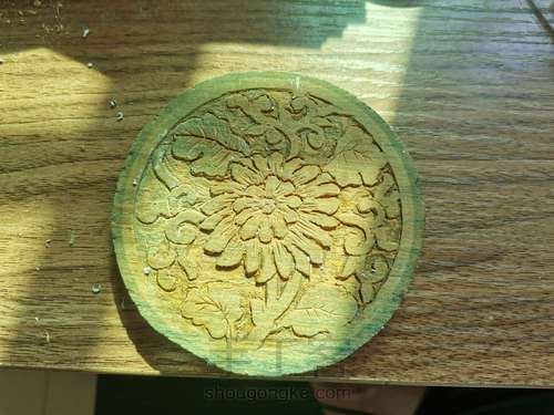 【原创】绿檀雕花梳妆镜 第13步