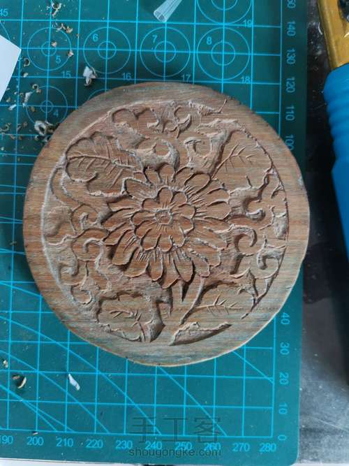 【原创】绿檀雕花梳妆镜 第14步