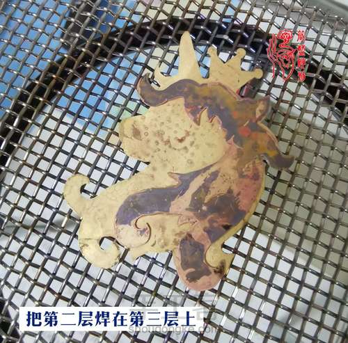 【原创】为了一片布头，我成了铁匠——一件功能铜饰的诞生 第16步