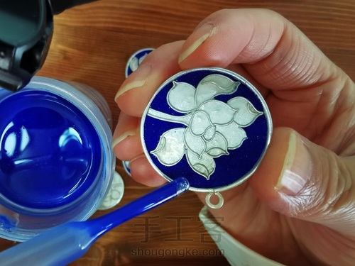 纯手工掐丝珐琅荷花吊坠 第7步