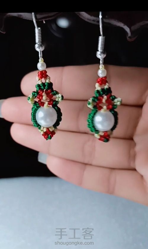 圣诞系耳坠 第1步