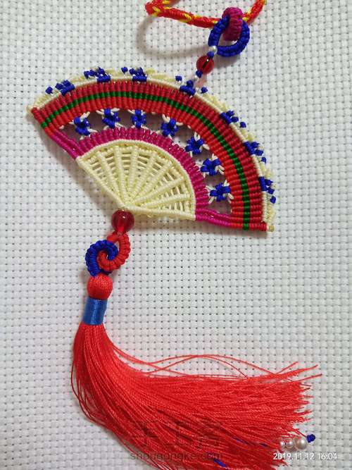 桃花扇最后小花边 第1步