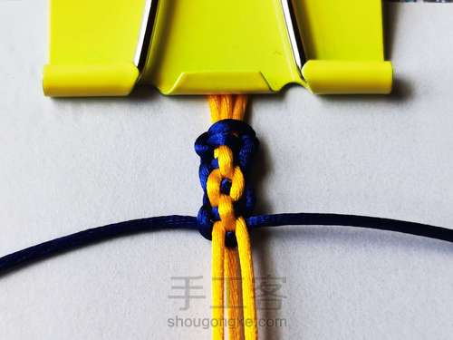 叠山结手链 第6步