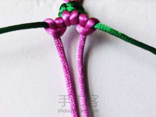 小花手链 第3步