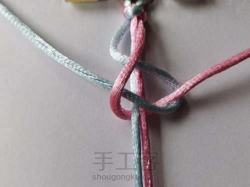 情人锁结手链 第3步