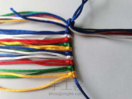 藏式五彩转经筒挂件 第2步