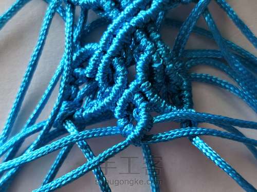 香囊挂件 第9步