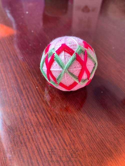 简单的樱花手鞠球 第4步