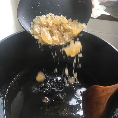 手工熬制阿胶糕 第4步