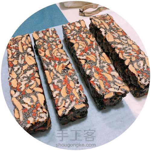 手工熬制阿胶糕 第10步