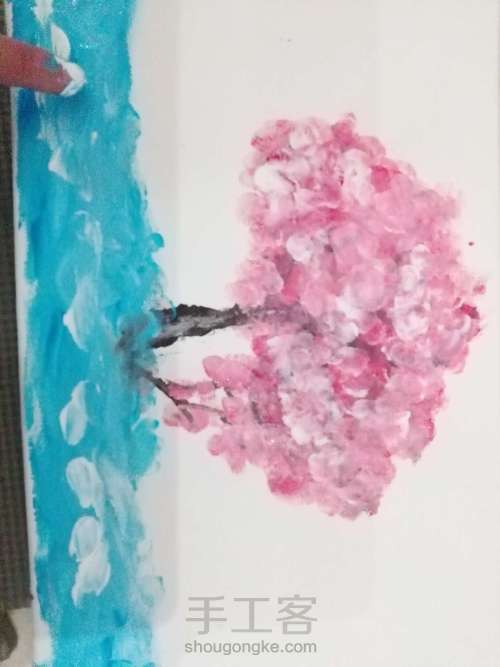 超简单又美丽的儿童手指画，樱花树😘😘 第14步