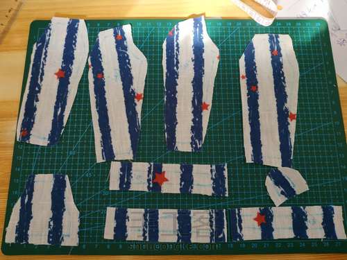 30CM心怡娃娃——娃衣——背带裤 第3步