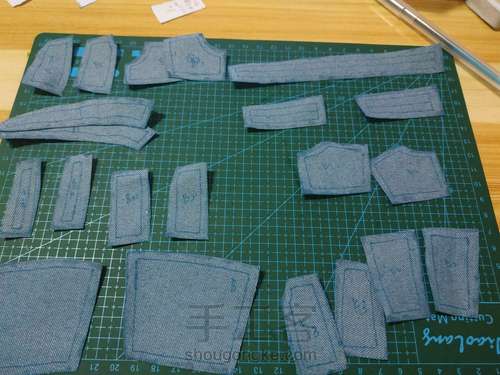 小布牛仔上衣 第1步