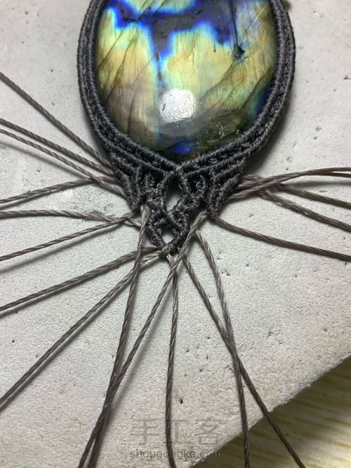 简单的大石头项链 第8步