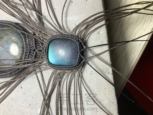 简单的大石头项链 第17步