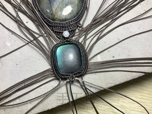 简单的大石头项链 第18步