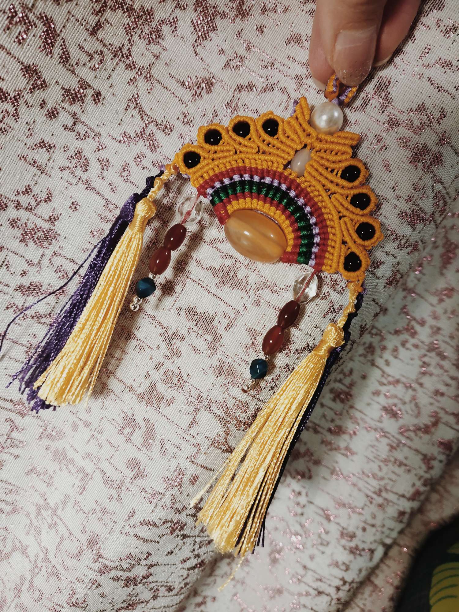 凤冠花嫁是我很喜欢的一种编织作品。
国风味十足。
超爱！学起来吧！
