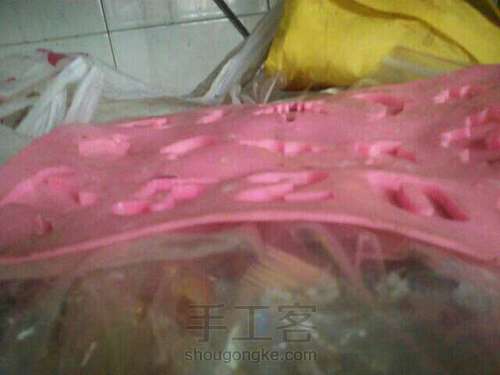 如何制作滴胶 第6步