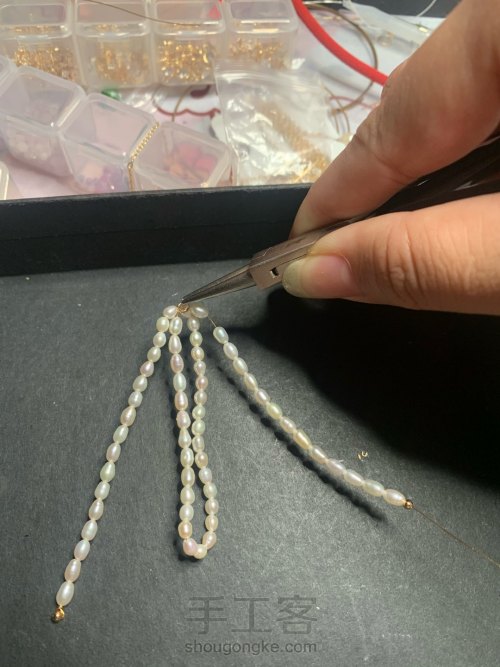 原创手工珍珠不对称耳环教程 第4步
